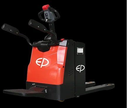 Transpaleta de plataforma conductor a bordo